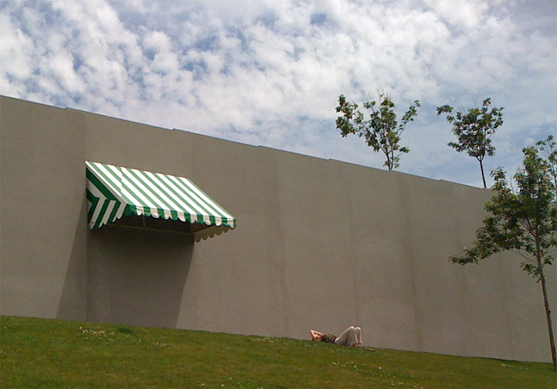 The Fussy Eye: No Fenestration