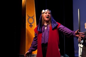 Sewell in rehearsal: maximum effect.