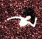 The princess (Nagisa Shirai) slumbers in Snow White.