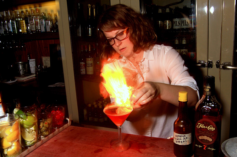 A real cocktail bar!