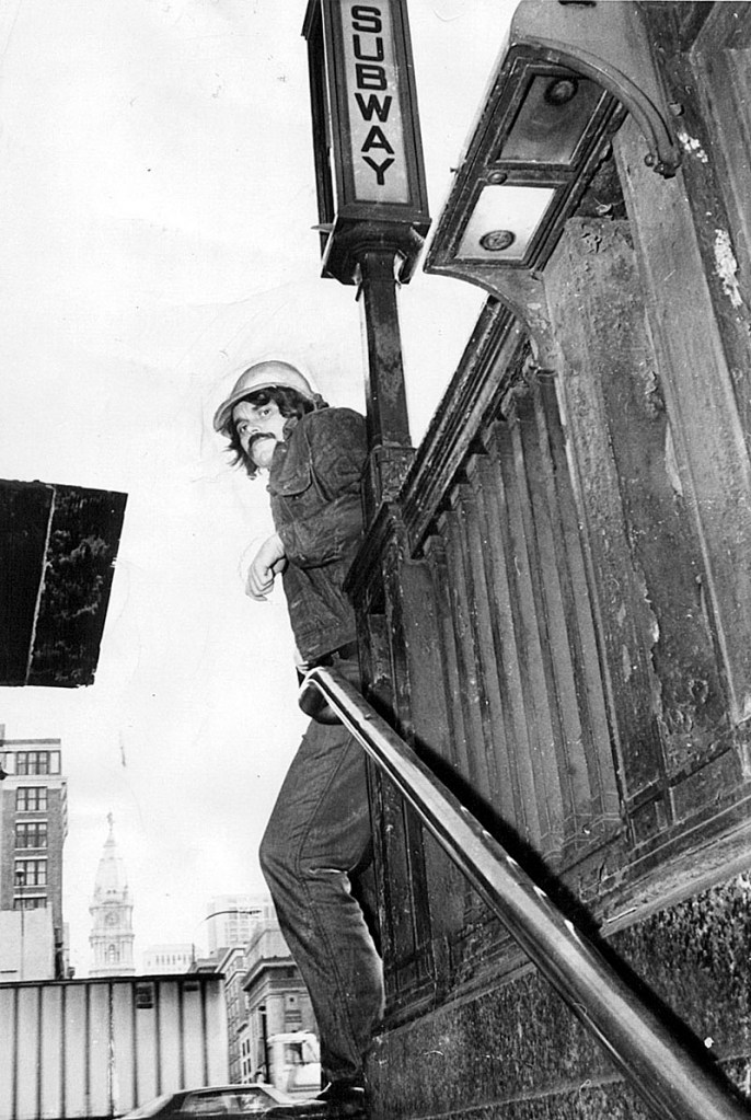 Dexter is a throwback to a day when big-city columnists&rsquo; prose all but rose from the cracks of the sidewalks&mdash;or subways.