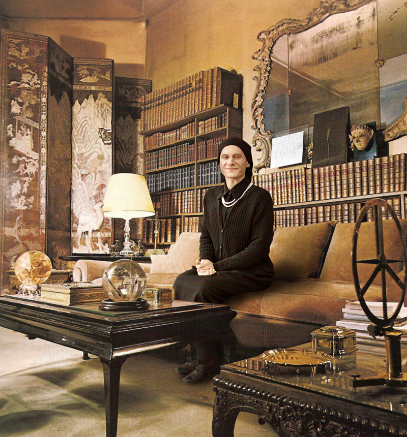 At the Rep, Garrison looks great in pearls.