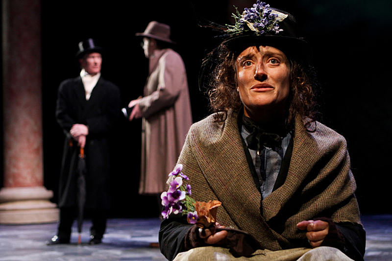 Taylor (in foreground), before Eliza's makeover.