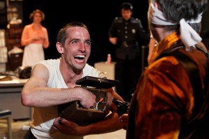 Higgins says he&rsquo;s got a bomb&mdash;should the cops believe him?