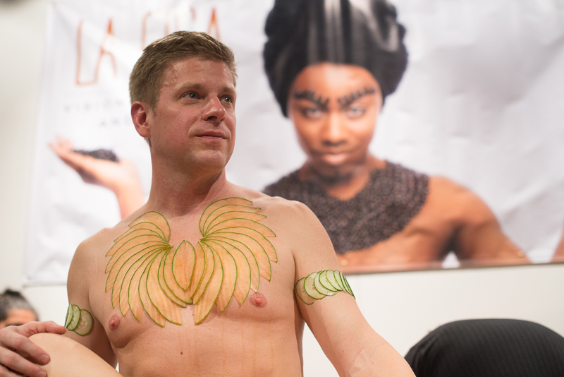 BlackRapid Studios invited photo buffs (and their friends) to a ValentineaE™s party