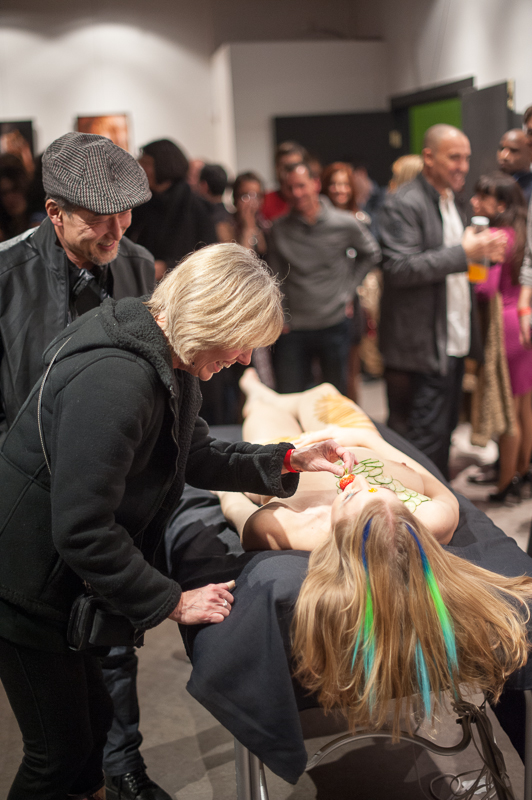 BlackRapid Studios invited photo buffs (and their friends) to a ValentineaE™s party