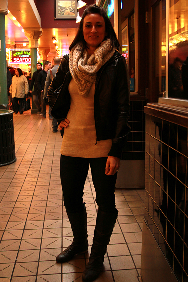 Jes - Boutiques of Phoenix