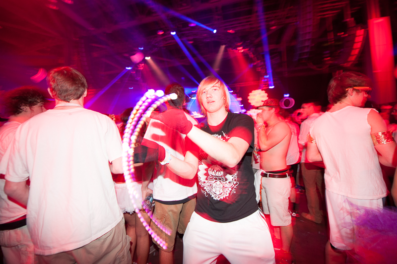 Five-hundred pounds of confetti were fired from a cannon and thousands of