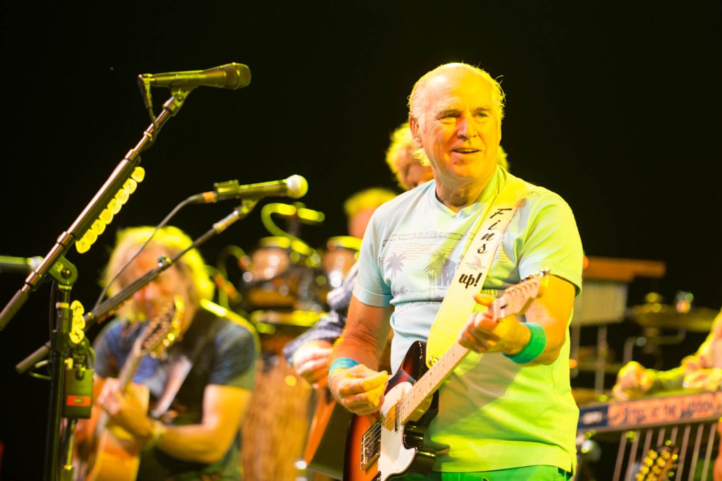 The cold and the rain be damned, Jimmy Buffett fans were thinking