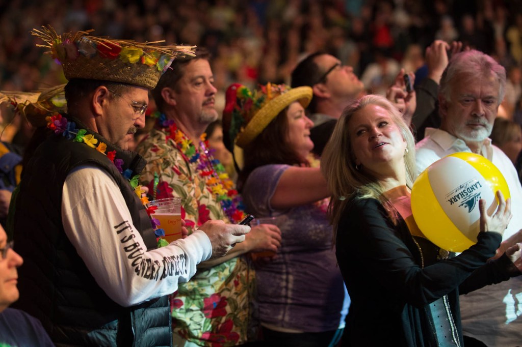 The cold and the rain be damned, Jimmy Buffett fans were thinking
