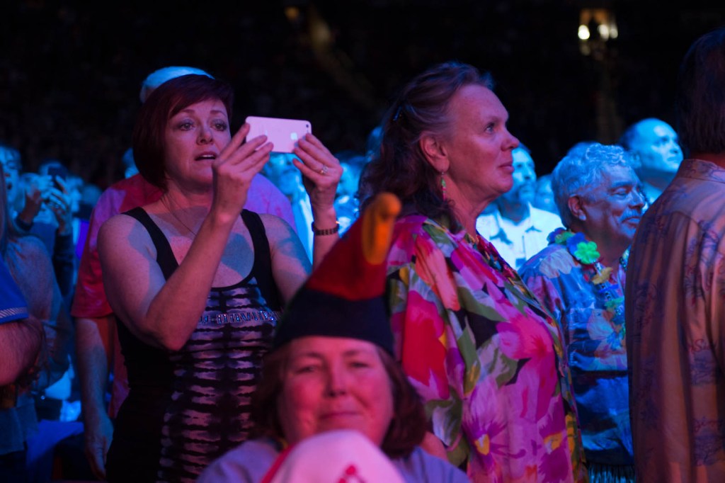 The cold and the rain be damned, Jimmy Buffett fans were thinking