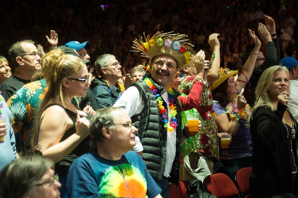 The cold and the rain be damned, Jimmy Buffett fans were thinking