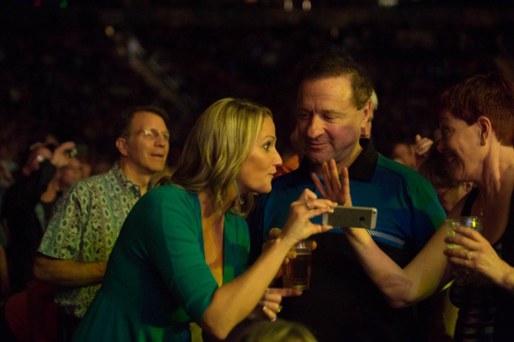 The cold and the rain be damned, Jimmy Buffett fans were thinking