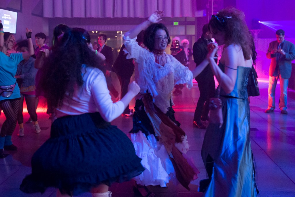 Seattle got into the ghoulish spirit this weekend and the Undead Prom,