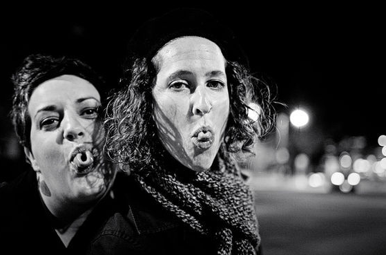 Tongues were big at Reverb 2009.