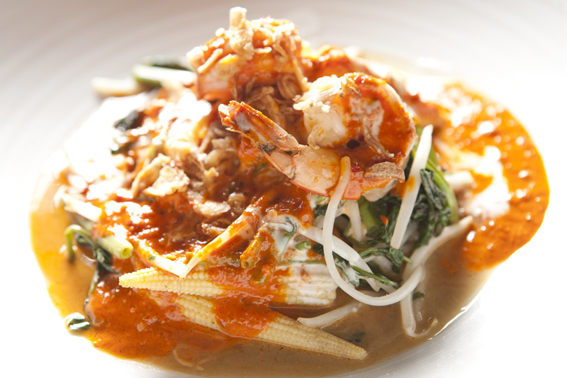 The shrimp in an arresting pra ram loang soang, a stir fry of baby corn and bean sprouts swamped with a sunset-hued peanut sauce, were perfectly cooked.