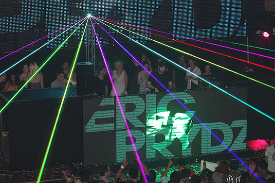 Correct Answer: Eric Prydz.More Eric Prydz photos.Click for the next quiz.