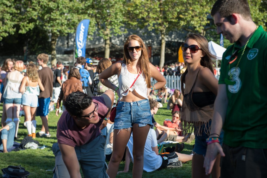 No better way to get an idea of what's hip to wear