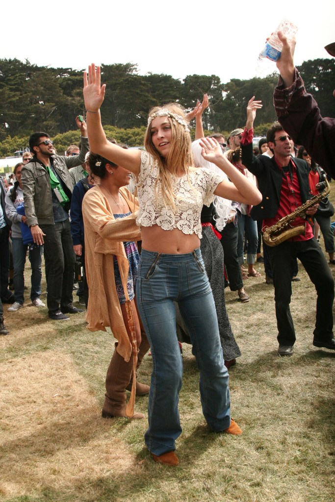 SAN FRANCISCO - AUG 11: The 5th Annual Outside Lands Music & Arts Festival on August 11, 2012 in Golden Gate Park in San Fransisco, CA ( Christopher Victorio).