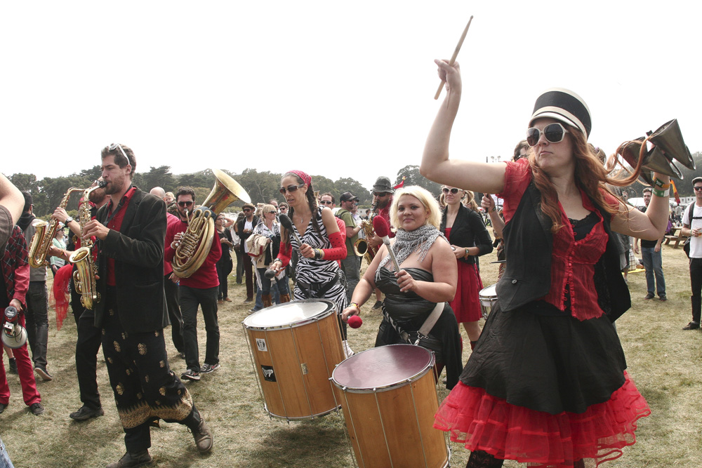 SAN FRANCISCO - AUG 11: The 5th Annual Outside Lands Music & Arts Festival on August 11, 2012 in Golden Gate Park in San Fransisco, CA ( Christopher Victorio).