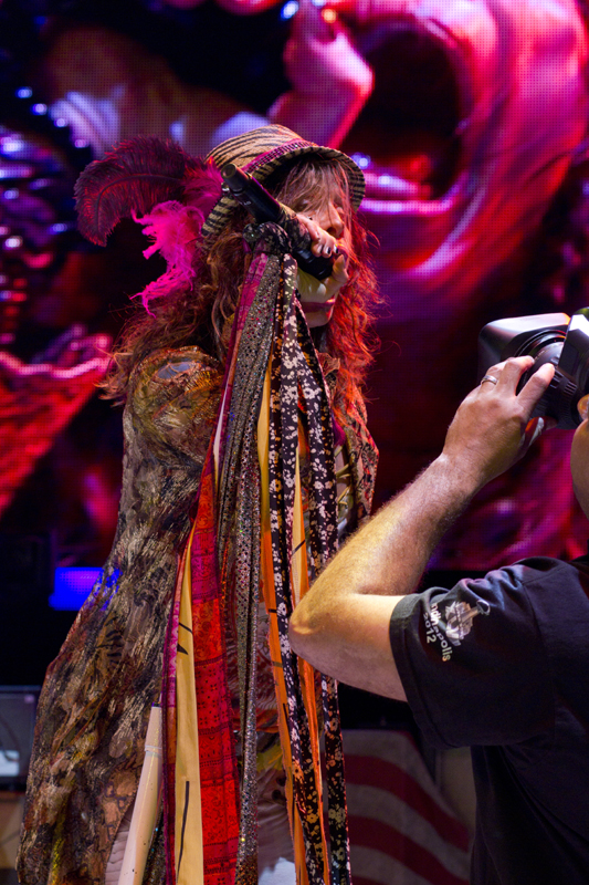 Steven Tyler, Joe Perry and company weaved the dreams of adoring children