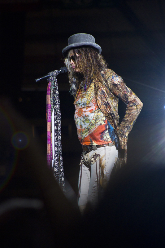 Steven Tyler, Joe Perry and company weaved the dreams of adoring children