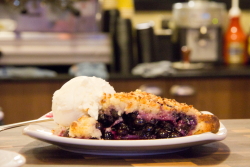 Best Pie Shop: A La Mode Pies.