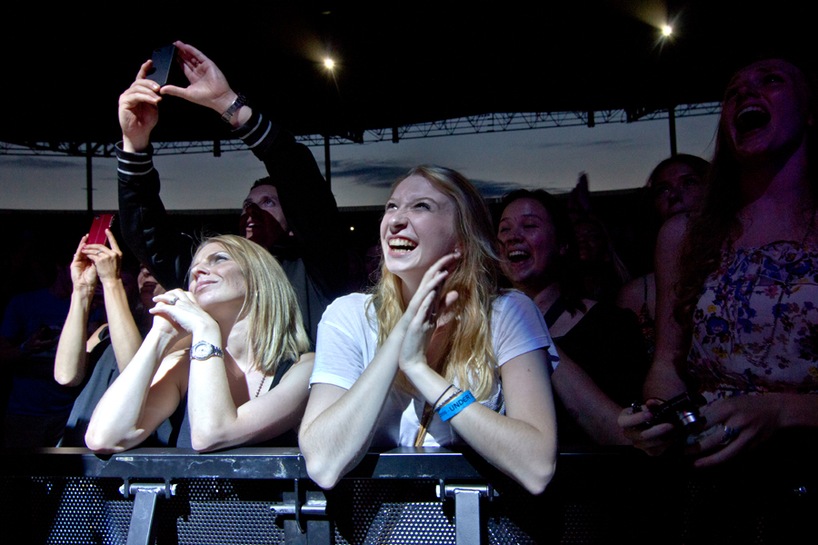 Florence and the Machine, with opening guests The Walkmen, played a packed