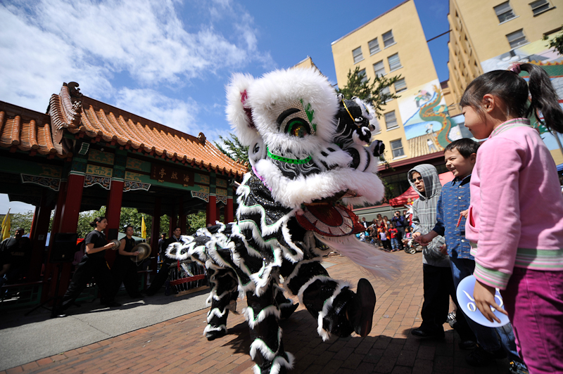 1000s of people visited SeattleaE™s historic International District this weekend to take