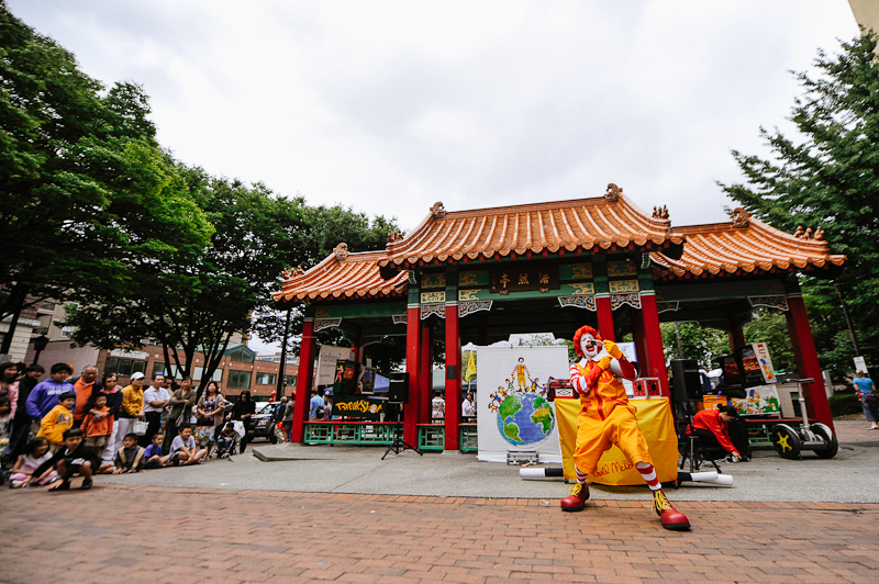 1000s of people visited SeattleaE™s historic International District this weekend to take