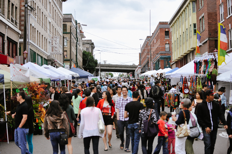 1000s of people visited SeattleaE™s historic International District this weekend to take