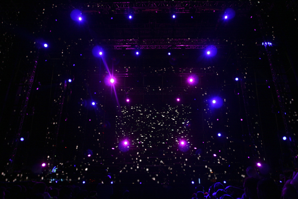 The Electric Daisy Carnival Saturday evening was suppose to be the best