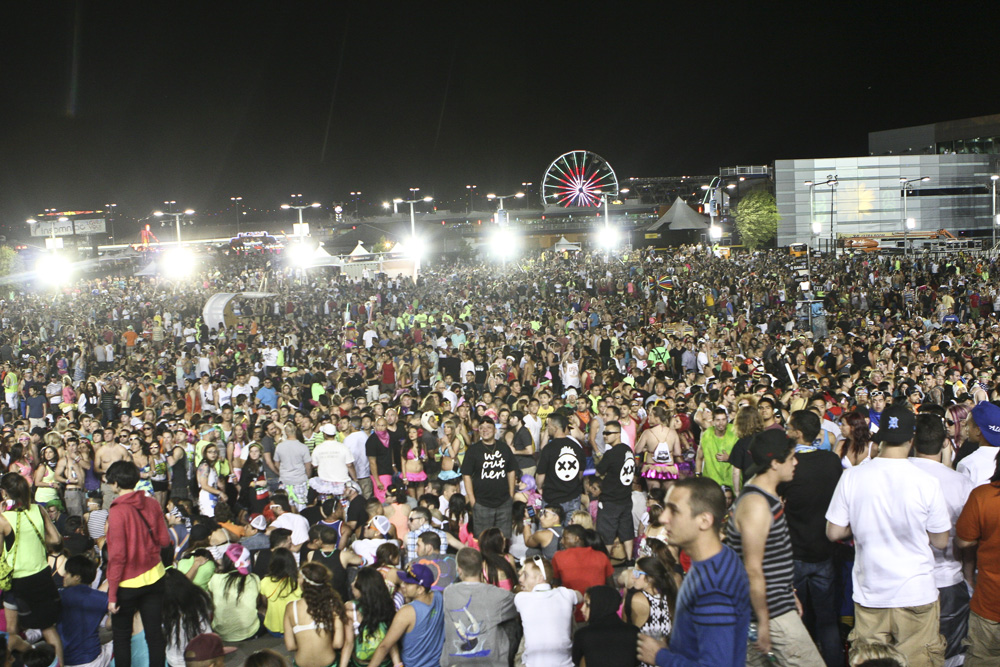 The Electric Daisy Carnival Saturday evening was suppose to be the best