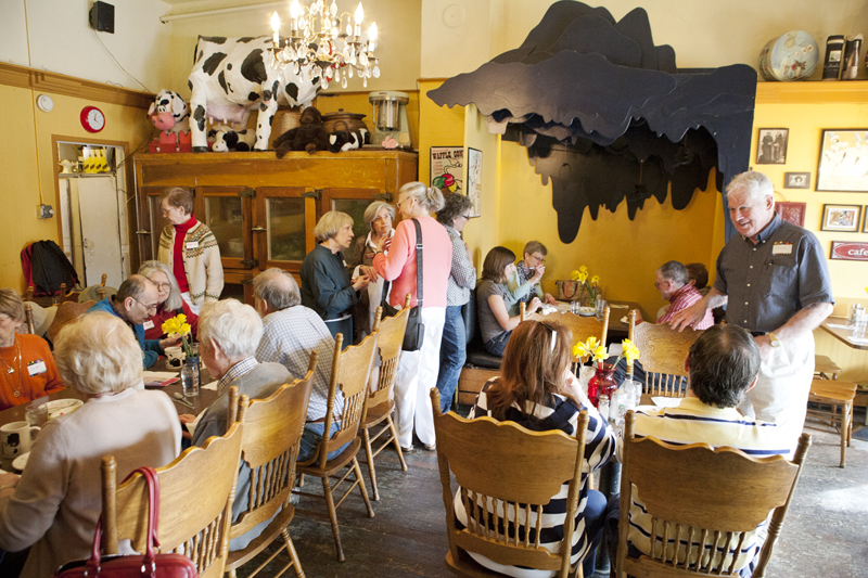 Carin Mack says they chose Mae's because the restaurant closes to the public after lunch, allowing the Alzheimer's cafe group to have comfortable privacy. We wanted a place that was cozy, and not somewhere sterile, she says. An upscale Seattle restaurant was not at all what we were looking for.