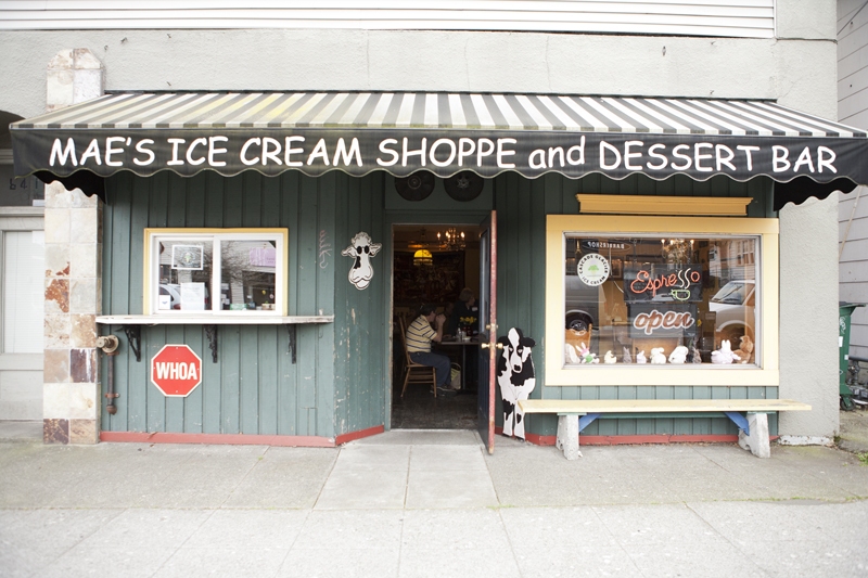 Mae's Phinney Ridge Cafe, 6412 Phinney Ave. N.