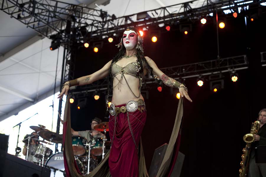 Checking out the performances from Sunday, April 22 a Coachella, including First