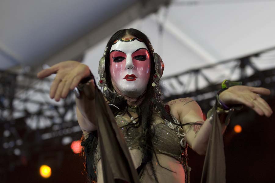 Checking out the performances from Sunday, April 22 a Coachella, including First