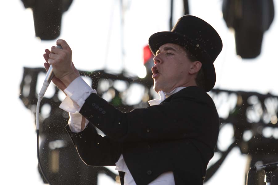 Checking out the performances from Sunday, April 22 a Coachella, including First