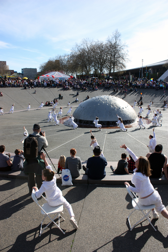 On Saturday hundreds of dancers gathered at the Seattle Center fountain to