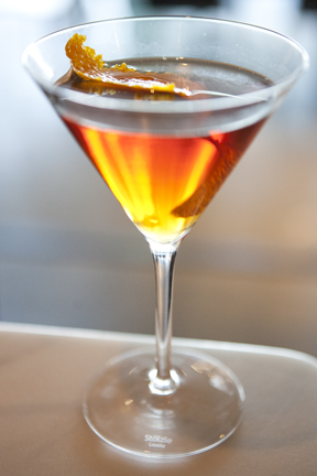 Knox Manhattan - Knob Creek Bourbon, Punt e Mes, Fernet Branca,Orange Bitters.