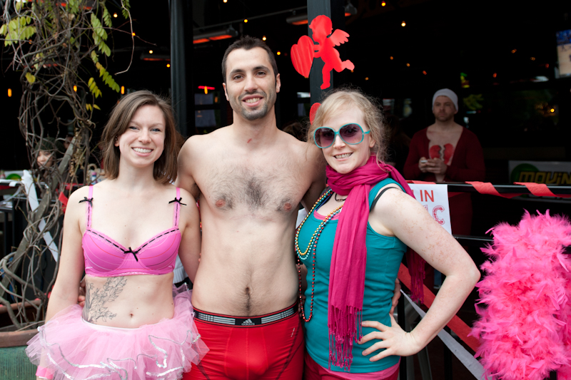 The sidewalks of Fremont were bustling with joggers decked out in their