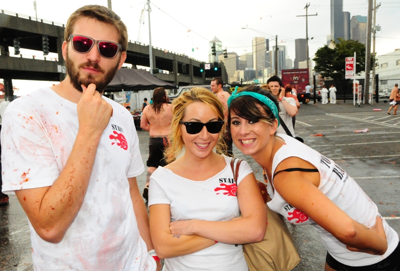 Costume judges included Danielle Campoamor, Gugce Ergul and Max Kraner.