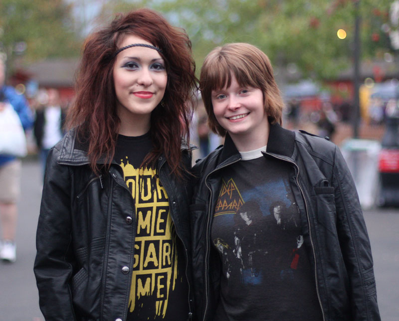 Heather Kallen sports a sweet headband alongside Linda Adams who wears a vintage Def Lep shirt.