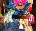 A close-up of Priya's awesome accessorizing.