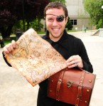 Dave Don't call it a pirate purse LeClair