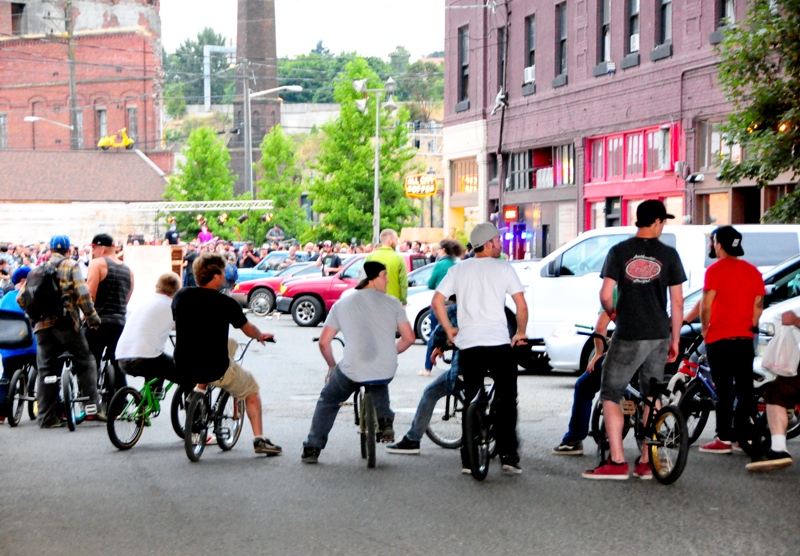 At the end of the race in Georgetown, bikers jam, compete and party.