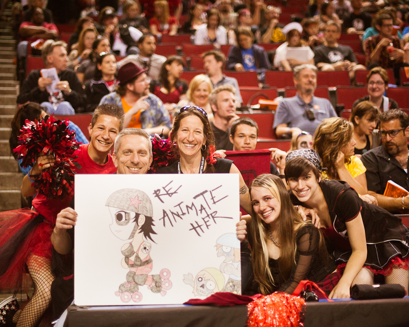 John and Shinda Heti, Lisa Bailey, Kimberly Ward, McKinbey Ward, and Kelsey Wardfrom the Kent area.