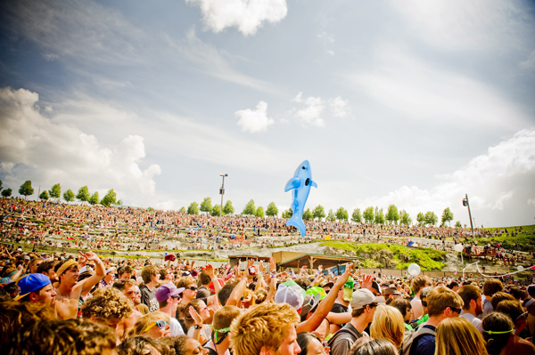 The Chromeo crowd stayed lively Monday at Sasquatch.