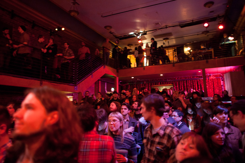 A view of the lucky crowd.