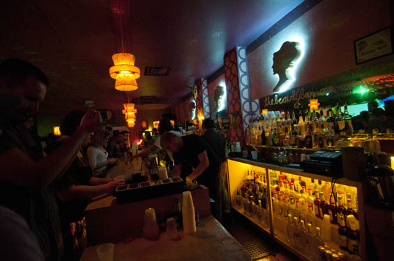 For the first time, SXSW began hosting official music showcases on Tuesday